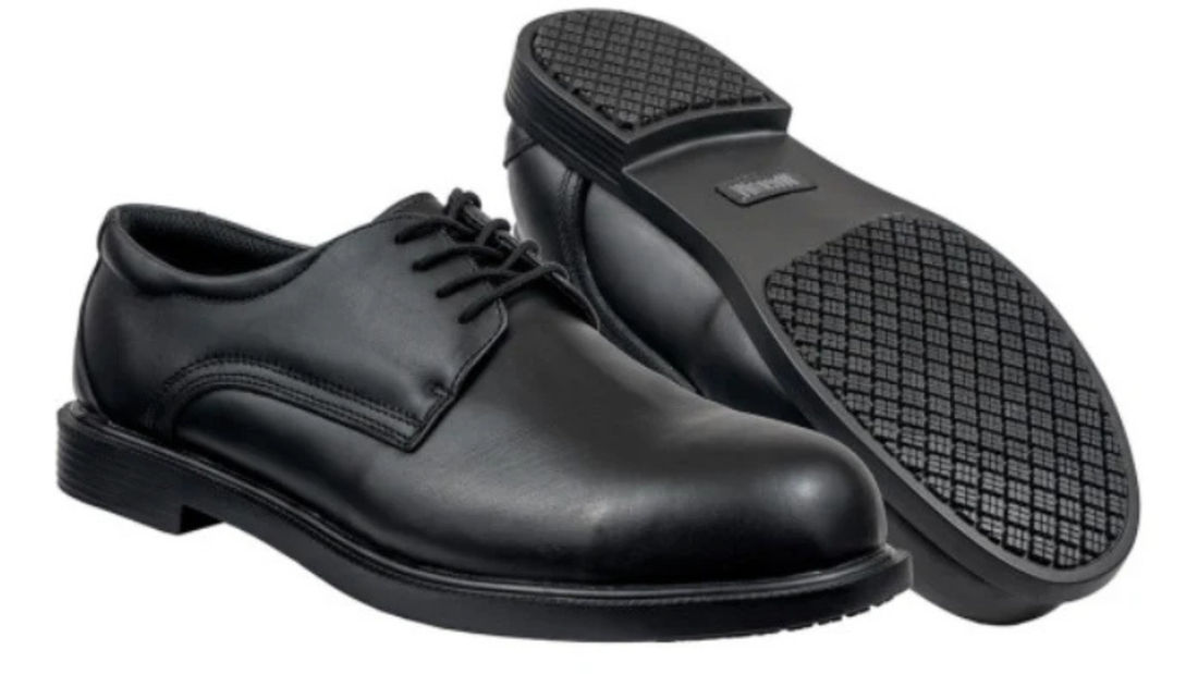 Chaussures basses de service pour agent de sécurité